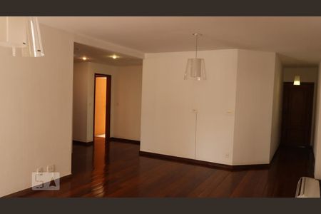 Sala de apartamento para alugar com 3 quartos, 150m² em Icaraí, Niterói