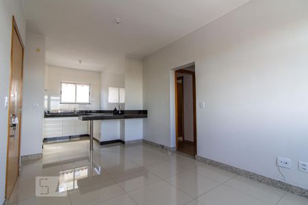 Sala 1 de apartamento para alugar com 2 quartos, 116m² em Renascença, Belo Horizonte