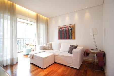 Sala  de apartamento para alugar com 2 quartos, 72m² em Moema, São Paulo