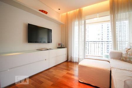 Sala  de apartamento para alugar com 2 quartos, 72m² em Moema, São Paulo