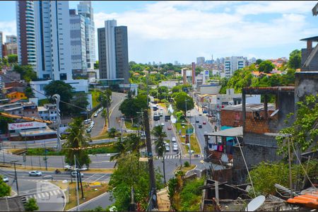 Vista de apartamento para alugar com 3 quartos, 90m² em Rio Vermelho, Salvador