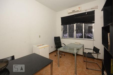 quarto 2 de casa à venda com 4 quartos, 600m² em Taquara, Rio de Janeiro