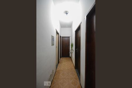 Corredor de casa à venda com 4 quartos, 600m² em Taquara, Rio de Janeiro