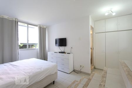 Suíte de apartamento à venda com 1 quarto, 45m² em Vila Tramontano, São Paulo