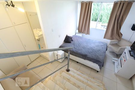 Suíte de apartamento para alugar com 1 quarto, 45m² em Vila Tramontano, São Paulo