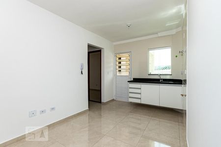 Sala de casa de condomínio para alugar com 2 quartos, 38m² em Vila Nova Savoia, São Paulo