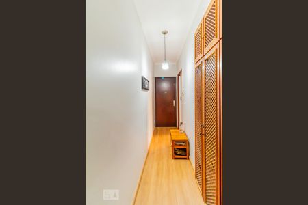 Corredor de Entrada de apartamento à venda com 4 quartos, 165m² em Consolação, São Paulo