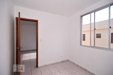 Quarto 1 de apartamento para alugar com 2 quartos, 50m² em Copacabana, Belo Horizonte