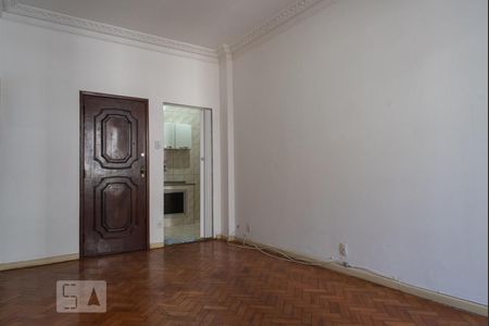 Sala de apartamento à venda com 2 quartos, 84m² em Copacabana, Rio de Janeiro