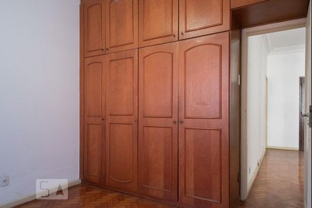 Quarto 1 de apartamento à venda com 2 quartos, 84m² em Copacabana, Rio de Janeiro