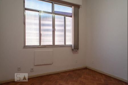 Quarto 1 de apartamento à venda com 2 quartos, 84m² em Copacabana, Rio de Janeiro