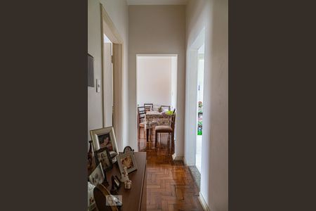 Corredor de apartamento para alugar com 2 quartos, 85m² em Vila Buarque, São Paulo