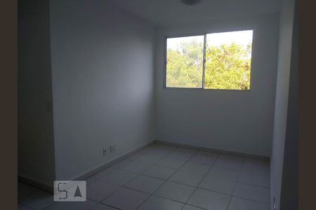 Sala de apartamento à venda com 2 quartos, 45m² em Vargem Pequena, Rio de Janeiro