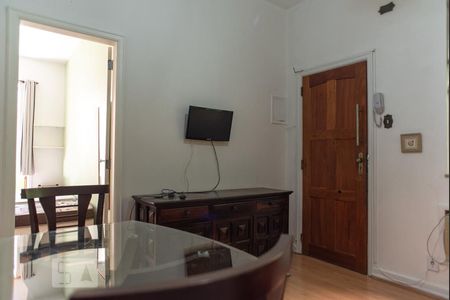 Sala de apartamento para alugar com 1 quarto, 34m² em Copacabana, Rio de Janeiro