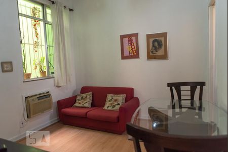 Sala de apartamento para alugar com 1 quarto, 34m² em Copacabana, Rio de Janeiro