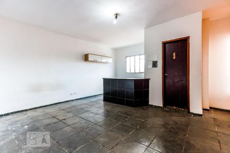 Studio para alugar com 25m², 1 quarto e sem vagaSala e Quarto