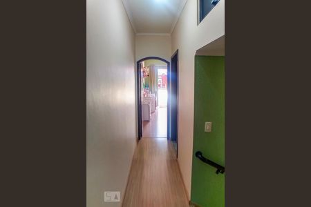 Corredor de casa à venda com 3 quartos, 180m² em Baeta Neves, São Bernardo do Campo