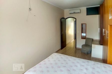 Dormitório 1 de casa à venda com 3 quartos, 180m² em Baeta Neves, São Bernardo do Campo