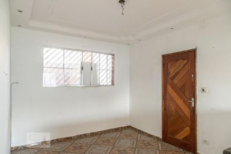 Sala de casa para alugar com 2 quartos, 90m² em Parque Guarani, São Paulo