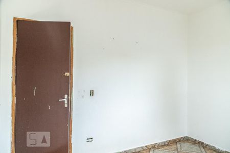 Quarto 1 de casa para alugar com 2 quartos, 90m² em Parque Guarani, São Paulo