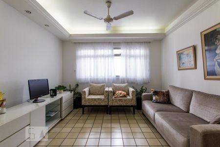 Sala de apartamento para alugar com 3 quartos, 120m² em Graças, Recife