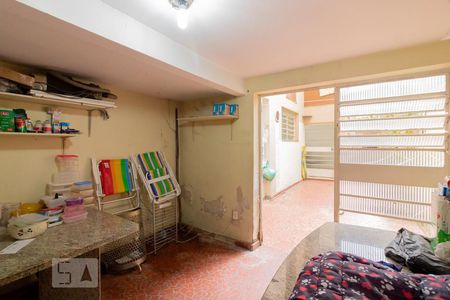 Casa à venda com 220m², 3 quartos e 2 vagas Casa à venda com 220m², 3 quartos e 2 vagasDepósito