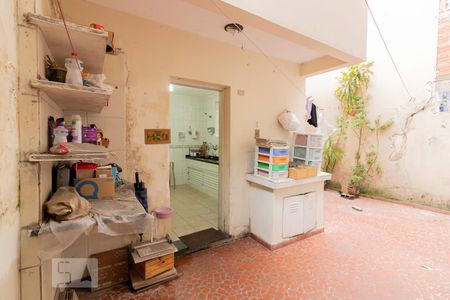 Casa à venda com 220m², 3 quartos e 2 vagas Casa à venda com 220m², 3 quartos e 2 vagasQuintal