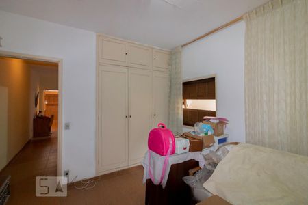 Casa à venda com 220m², 3 quartos e 2 vagas Casa à venda com 220m², 3 quartos e 2 vagasQuarto 3