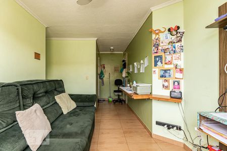 Sala  de apartamento à venda com 2 quartos, 46m² em Jardim Redil, São Paulo