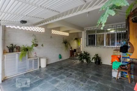 Garagem de casa à venda com 3 quartos, 200m² em Bosque da Saúde, São Paulo