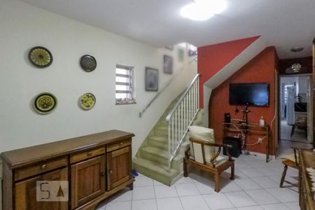 Sala de casa à venda com 3 quartos, 200m² em Bosque da Saúde, São Paulo