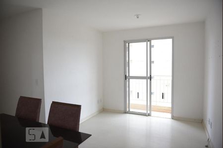 Sala de apartamento à venda com 2 quartos, 48m² em Igara, Canoas