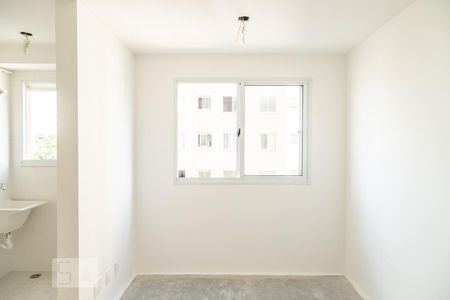 Sala de apartamento para alugar com 2 quartos, 41m² em Itaquera, São Paulo