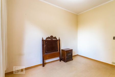 Quarto 1 de apartamento para alugar com 2 quartos, 130m² em Vila Alexandria, São Paulo