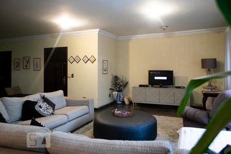 SALA de casa à venda com 3 quartos, 434m² em Vila Romero, São Paulo