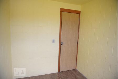 Quarto de apartamento à venda com 2 quartos, 45m² em Olaria, Canoas