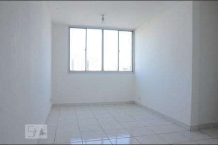 Apartamento à venda com 80m², 3 quartos e 1 vagaSala