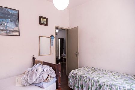 Quarto 1 de casa para alugar com 4 quartos, 185m² em Barro Preto, Belo Horizonte