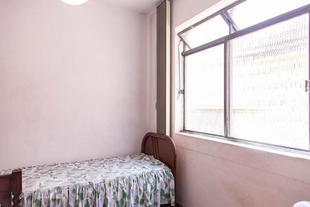 Quarto 1 de casa para alugar com 4 quartos, 185m² em Barro Preto, Belo Horizonte