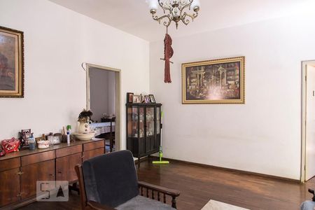 Sala de Estar de casa para alugar com 4 quartos, 185m² em Barro Preto, Belo Horizonte