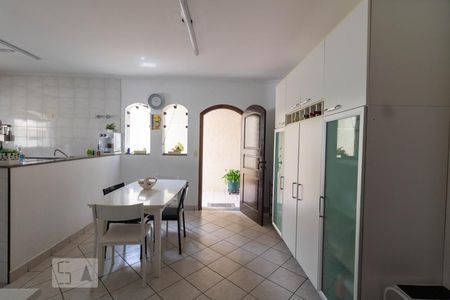 Cozinha de casa à venda com 4 quartos, 354m² em Vila Gilda, Santo André