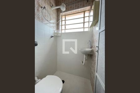 Banheiro  de apartamento para alugar com 1 quarto, 24m² em Jabaquara, São Paulo