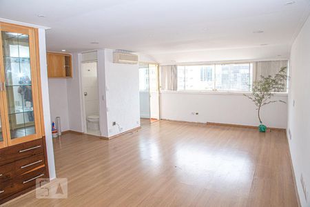 Sala  de apartamento à venda com 2 quartos, 120m² em Bela Vista, São Paulo