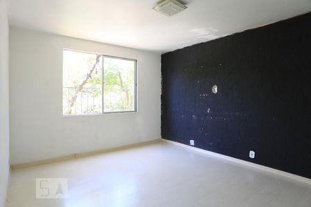 Sala de apartamento à venda com 2 quartos, 60m² em Taquara, Rio de Janeiro