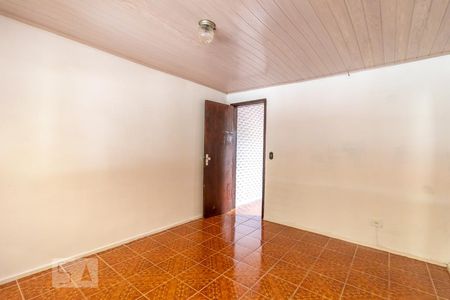 Quarto 1 de casa para alugar com 2 quartos, 90m² em Cidade Industrial, Curitiba