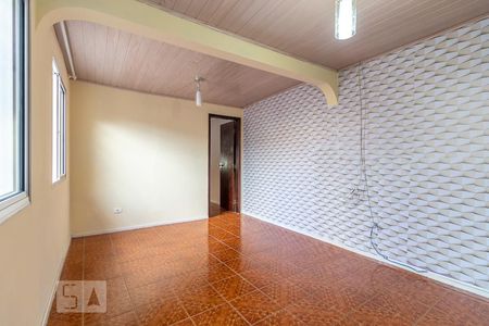 Sala de casa para alugar com 2 quartos, 90m² em Cidade Industrial, Curitiba