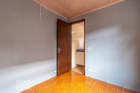 Quarto 2 de casa para alugar com 2 quartos, 90m² em Cidade Industrial, Curitiba