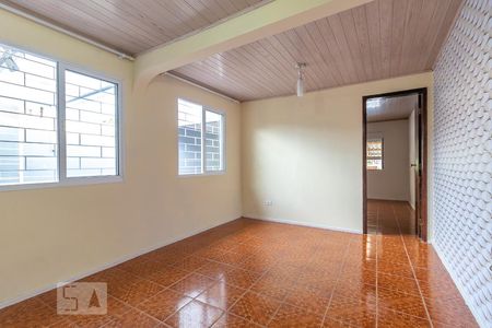 Sala de casa para alugar com 2 quartos, 90m² em Cidade Industrial, Curitiba