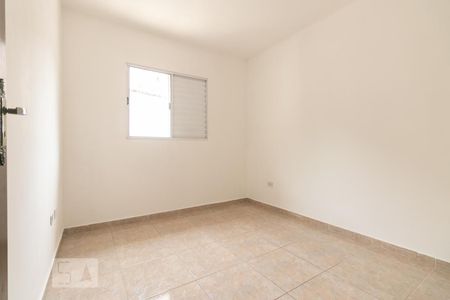 Quarto 2 de casa de condomínio para alugar com 2 quartos, 60m² em Vila Granada, São Paulo