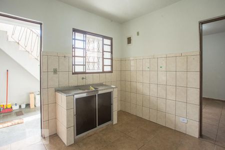 Cozinha de casa para alugar com 1 quarto, 30m² em Jardim Carlu, São Paulo